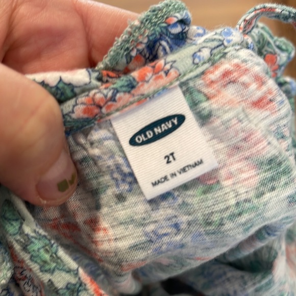 Tank - Picture 3 of 3